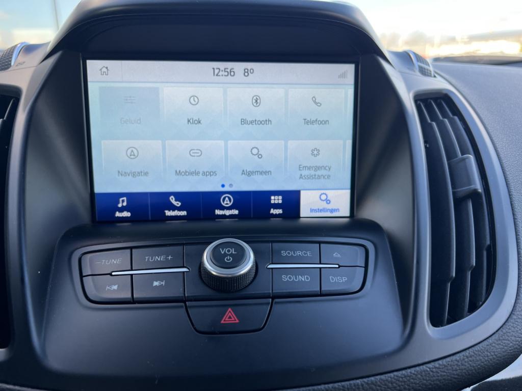 Ford Kuga 1.5 ecoboost 150pk 2wd st line , trekhaak , winterpack