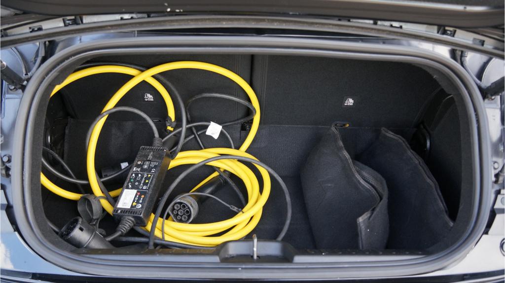 Fiat 500e c icon 42 kwh rijklaar incl garantie soh 94.4%