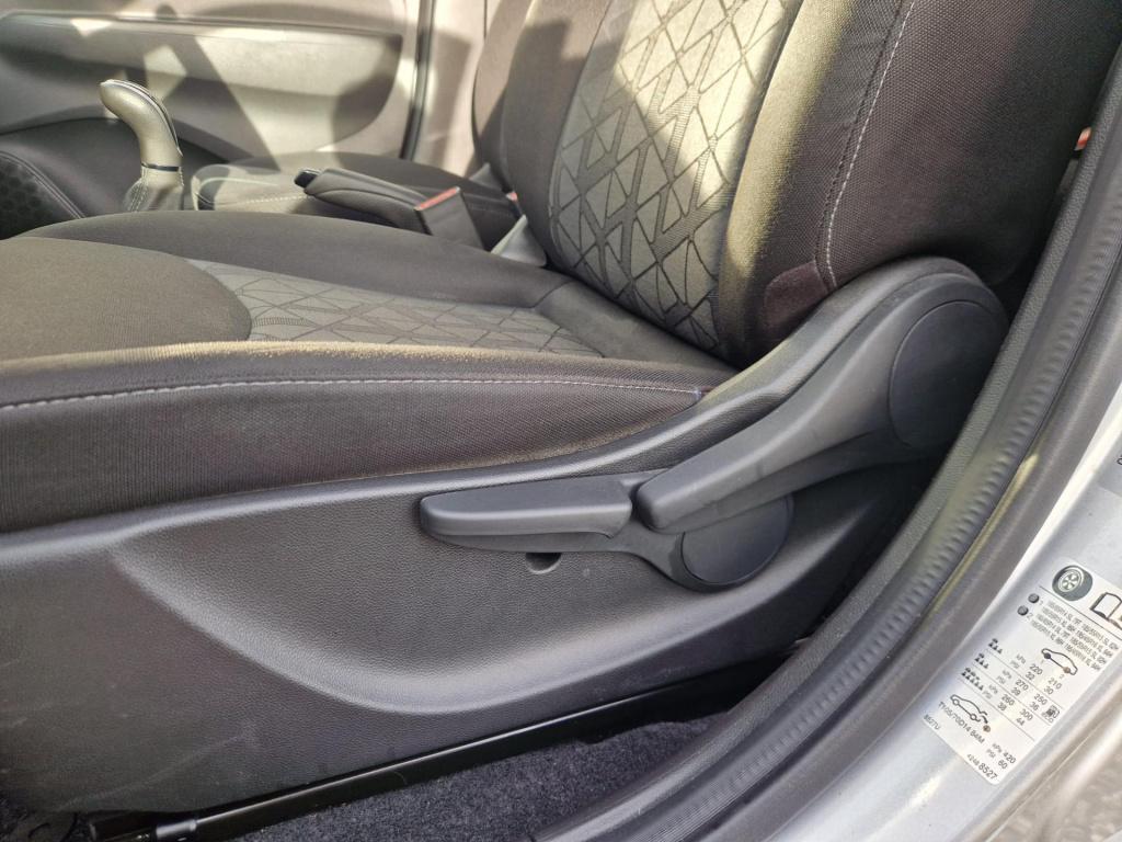 Opel Karl 1.0 ecoflex 120 jaar edition | airco | cruise control | bluetooth