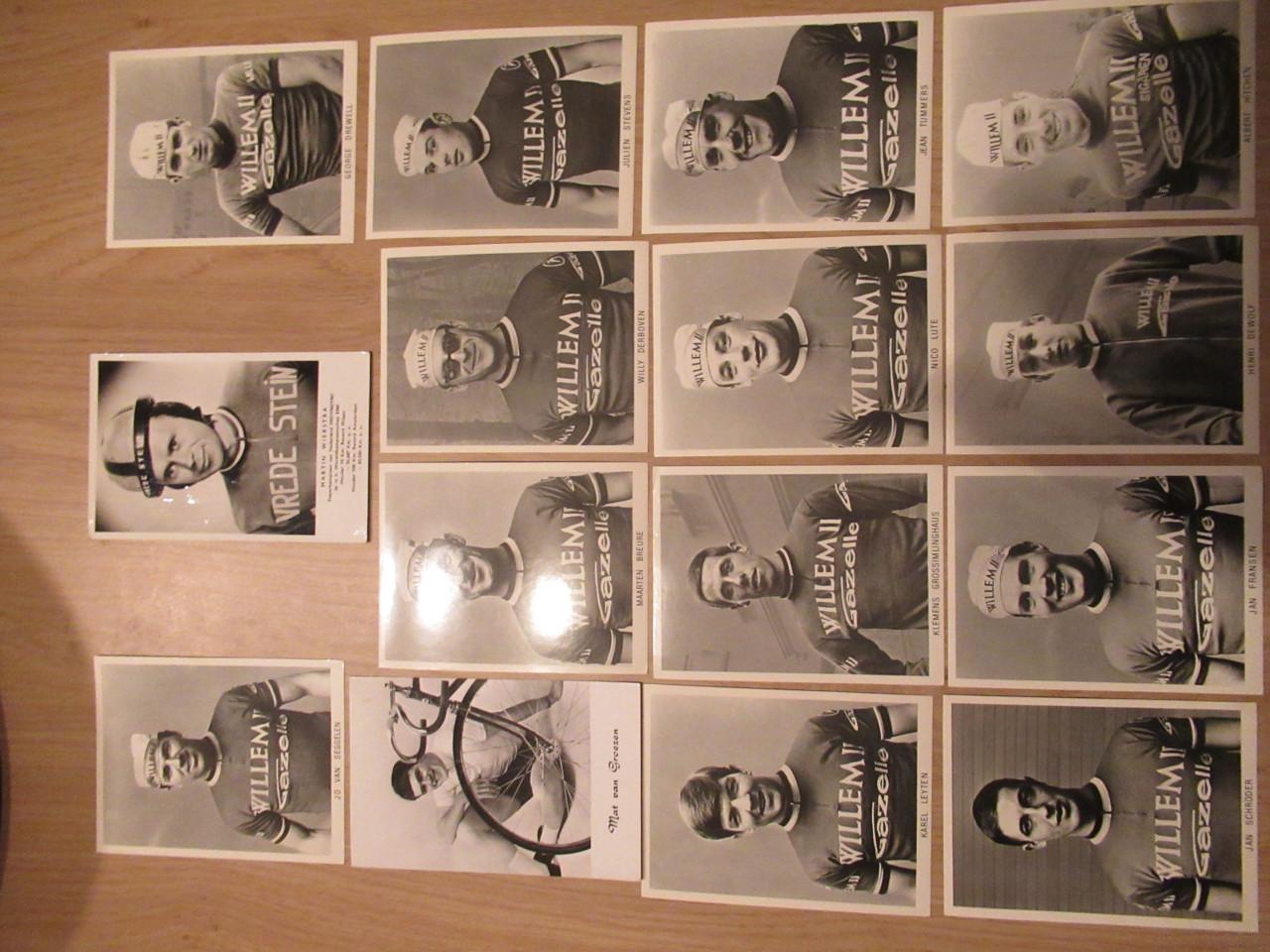 Foto kaarten wielrenners jaren 1966 - 1967