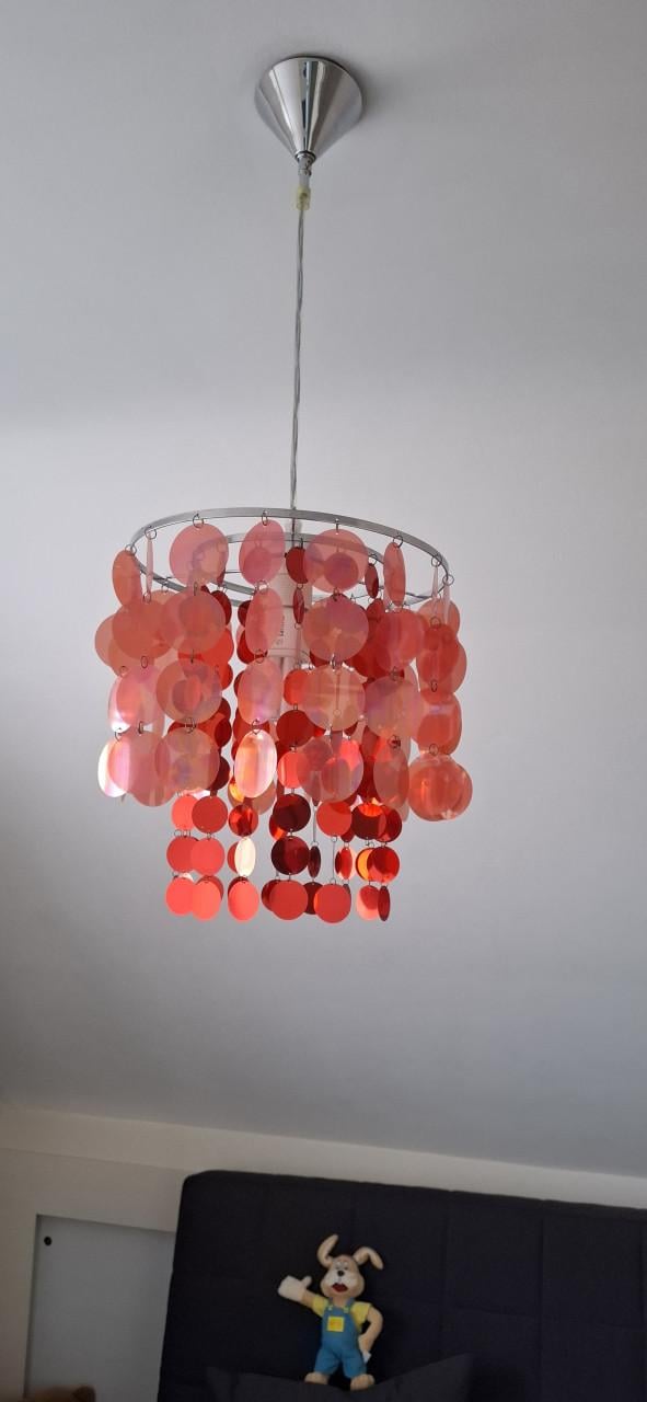 2 hanglampen voor meidenkamer