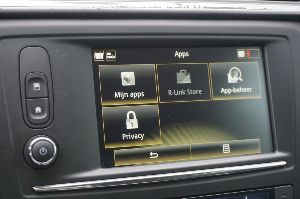 Renault Kadjar 1.2 tce zen airco / navi / cruise / trekhaak / parkeers. / l
