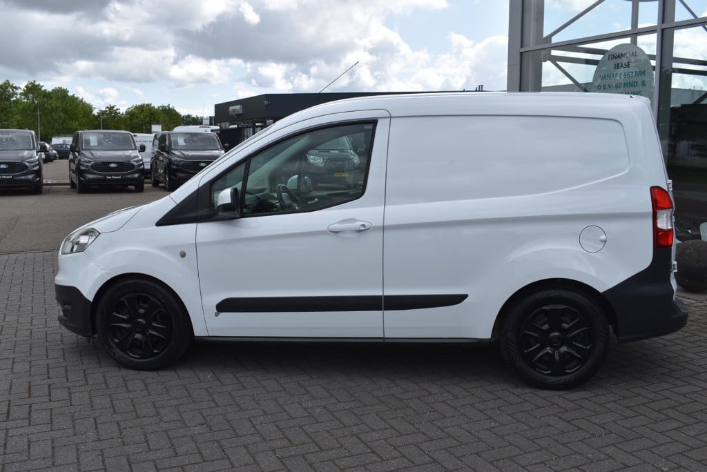 Ford Transit Courier 1.5 tdci trend | cruise control | airco | stoelverwarm