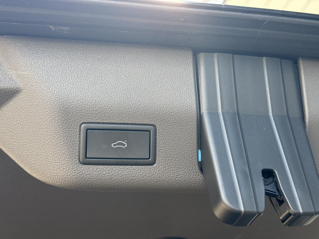 Volkswagen Multivan 1.4 ehybrid l1h1 life business | 7 stoelen | elect schu