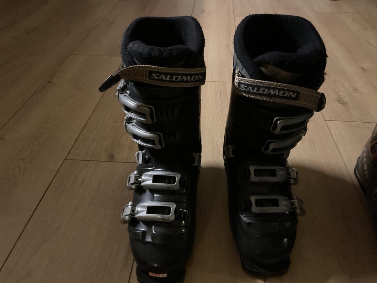SKI schoenen (2x ) SKI schoenentas ( 2x )