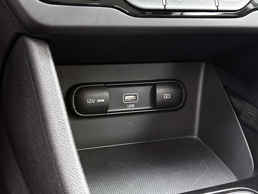 Kia Niro 1.6 gdi hybrid dynamicline | trekhaak | automaat | lichtmetalen ve