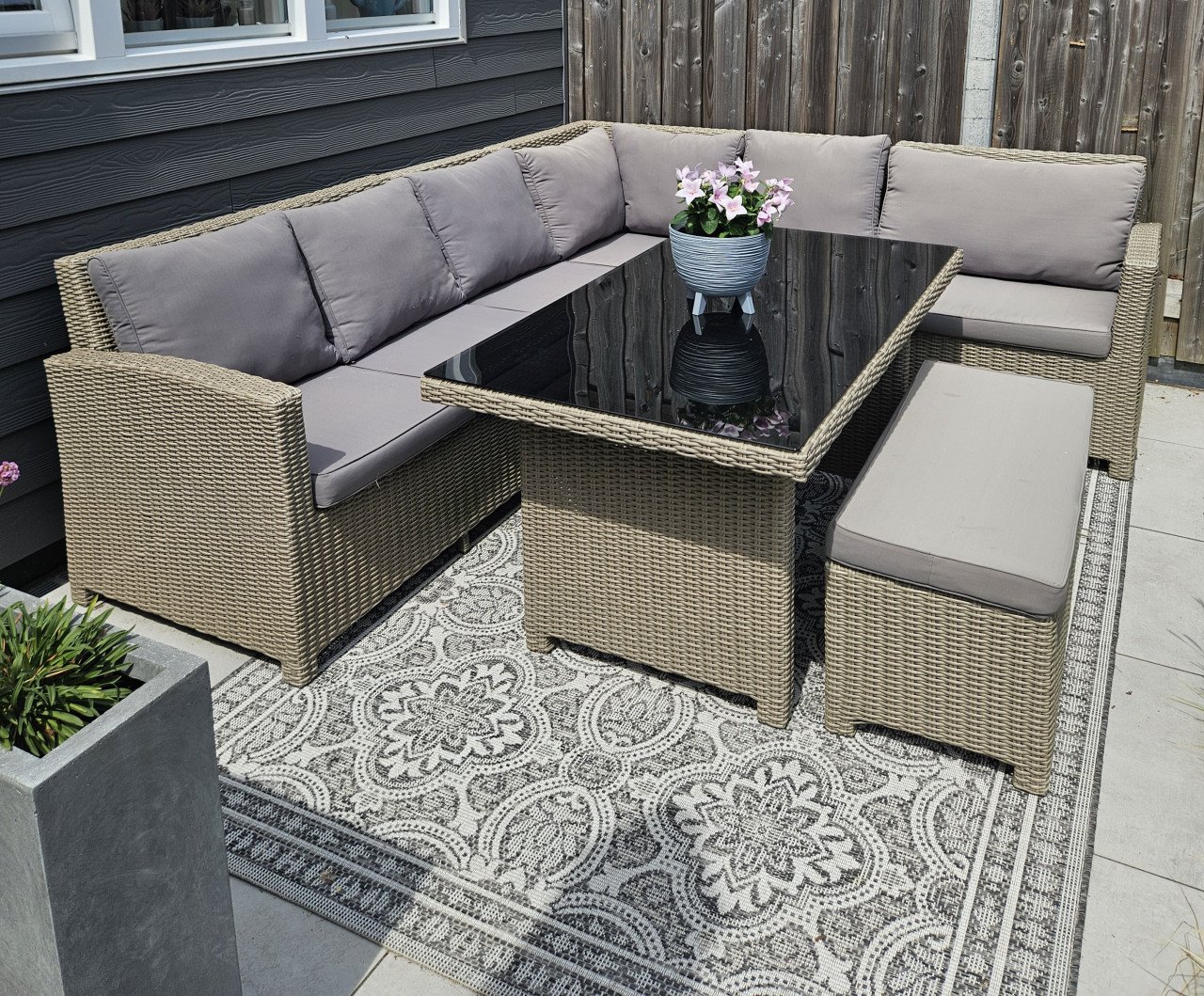 Loungeset - hoekbank met hoge tafel
