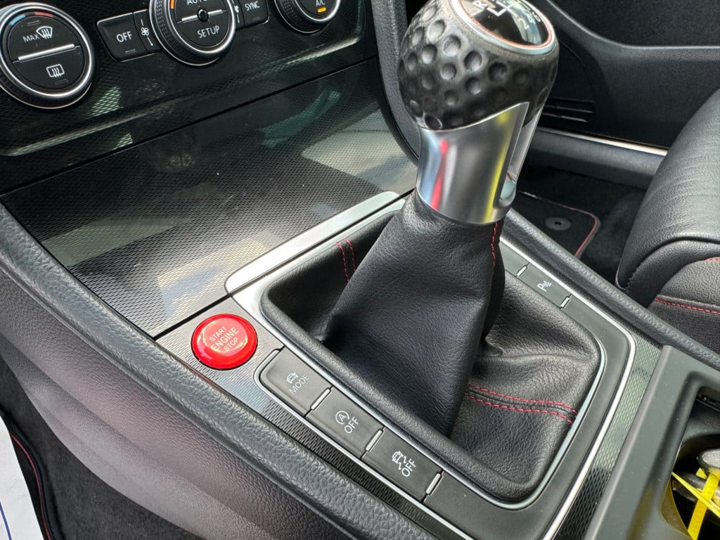 Volkswagen Golf 2.0 tsi gti performance * panoramadak * leer * xenon * navi