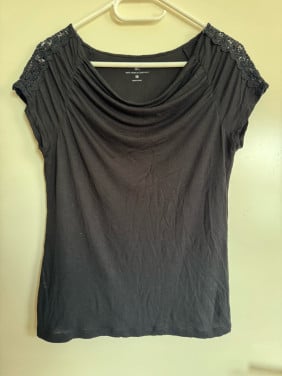 New York & Company T-shirt - Zwart - Maat L