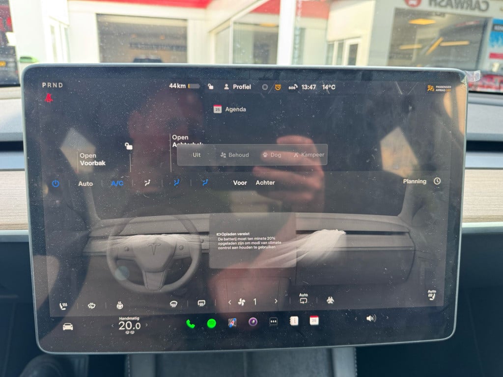 Tesla Model Y rwd 58 kwh