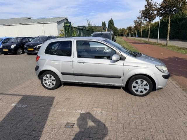 Hyundai Getz 1.1i active young