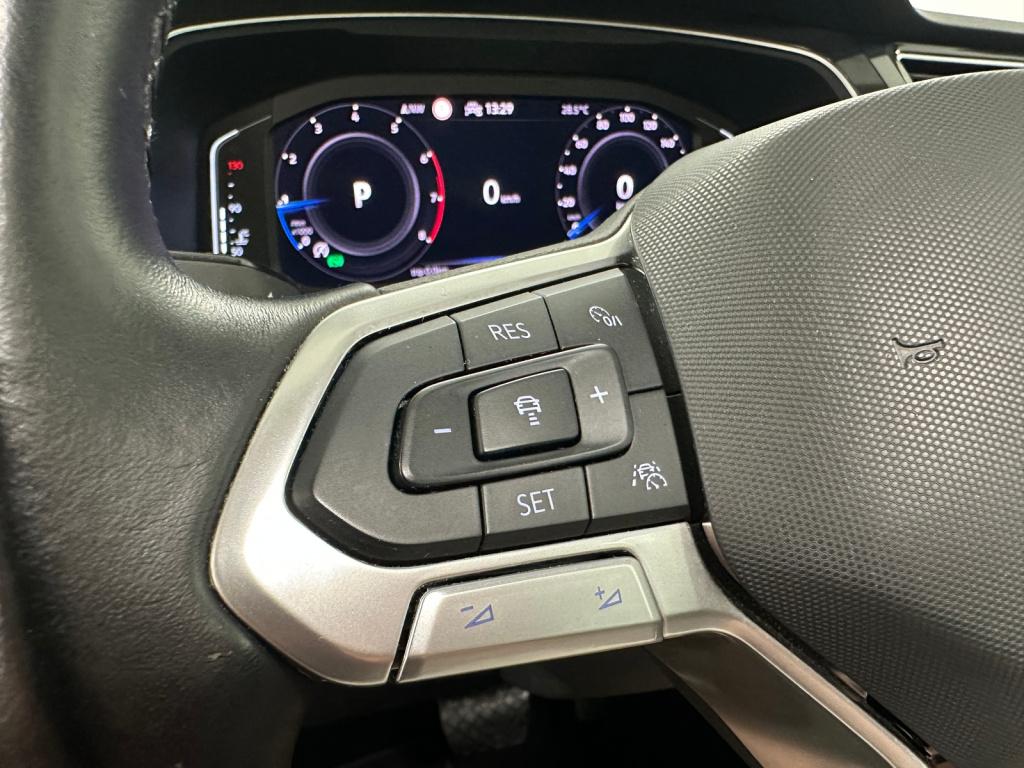 Volkswagen Tiguan 1.5 tsi elegance | harman/kardon | 360 camera | panoramad