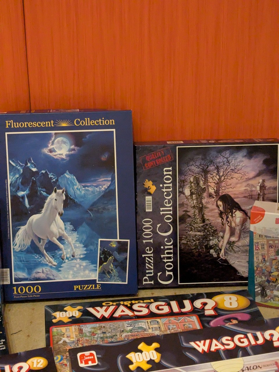 Puzzels Wasgij, Gothic, Fluoriscent