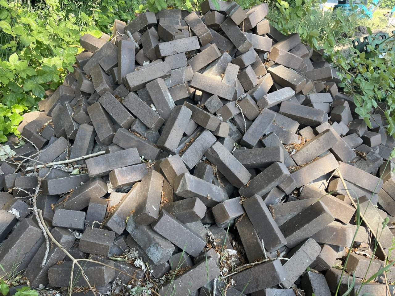 Nieuwe klinkers 10m2  Heikenszand