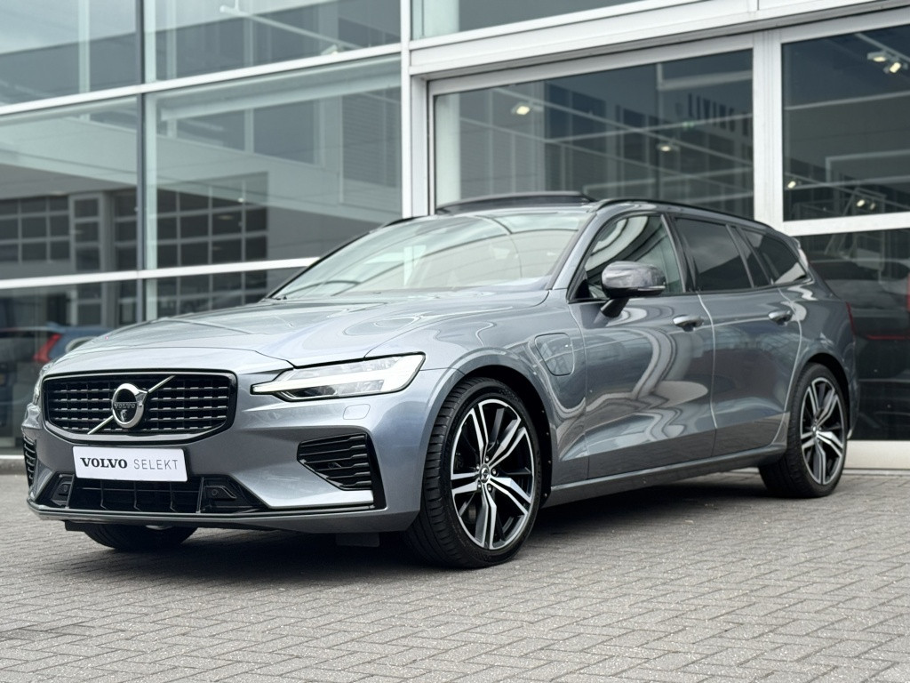 Volvo V60 t6 340pk recharge r-design| panodak| adap.cruise| 360camera| tre