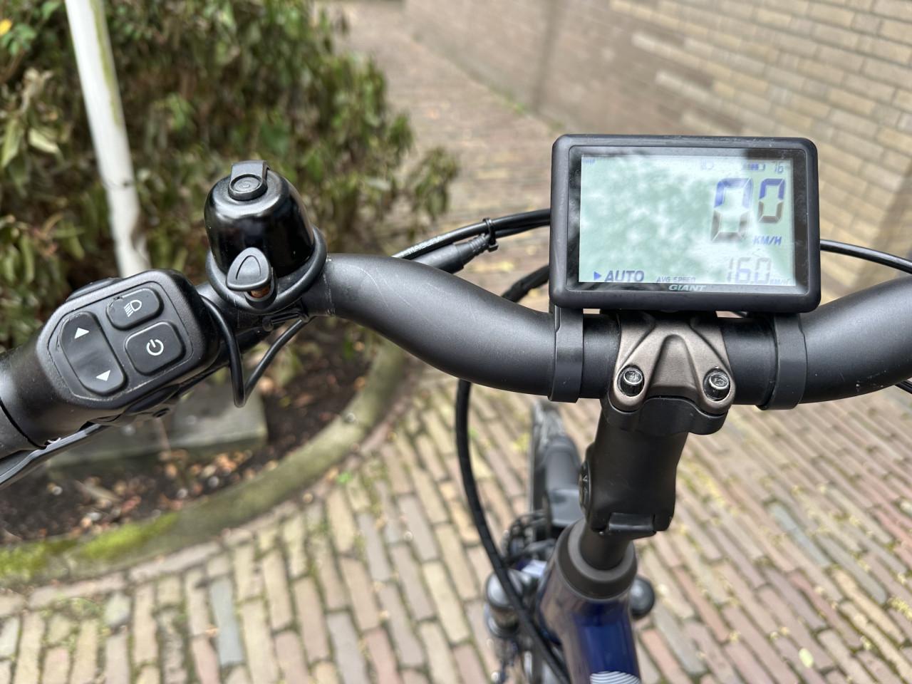 E bike Giant