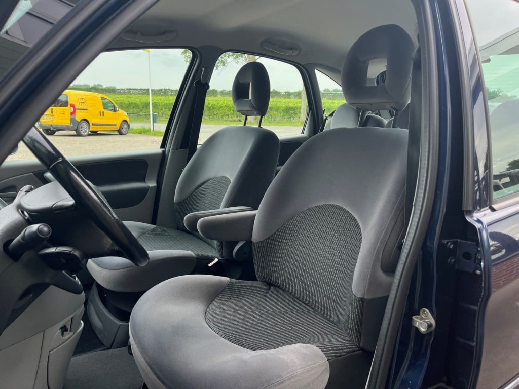 Citroen Xsara Picasso 1.6i-16v image cruise airco