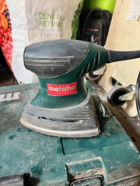 Metabo schuurmachine + Metabo tacker
