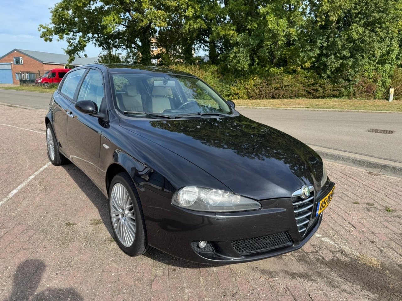 Alfa 147 bj  2007  1650 euro