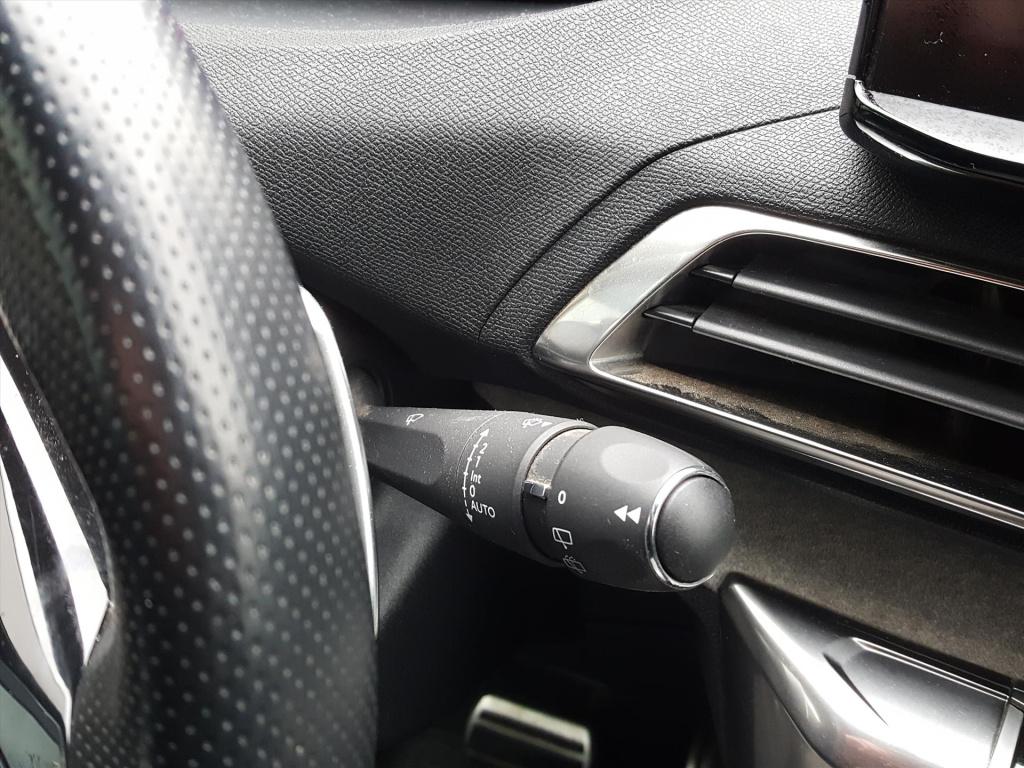 Peugeot 3008 1.2 130pk s&s gt automaat navigatie | trekhaak | apple carplay