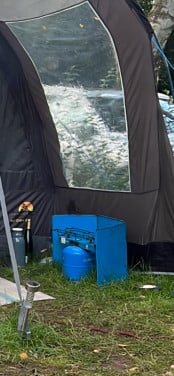 GEZOCHT. CAMPINGGAZ KOOKWINDSCHERM BLAUW
