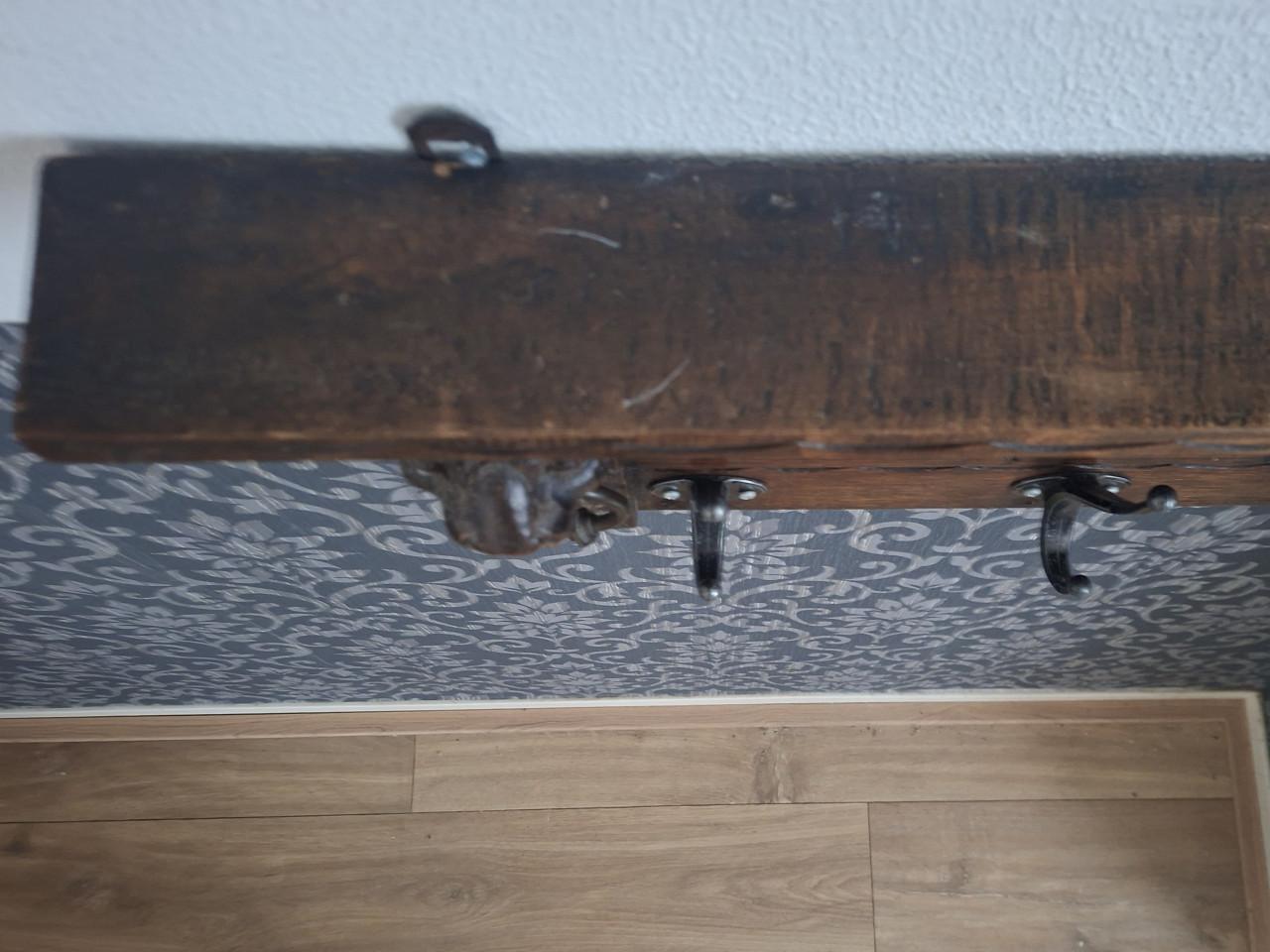 Antiek eikenhouten wandkapstok