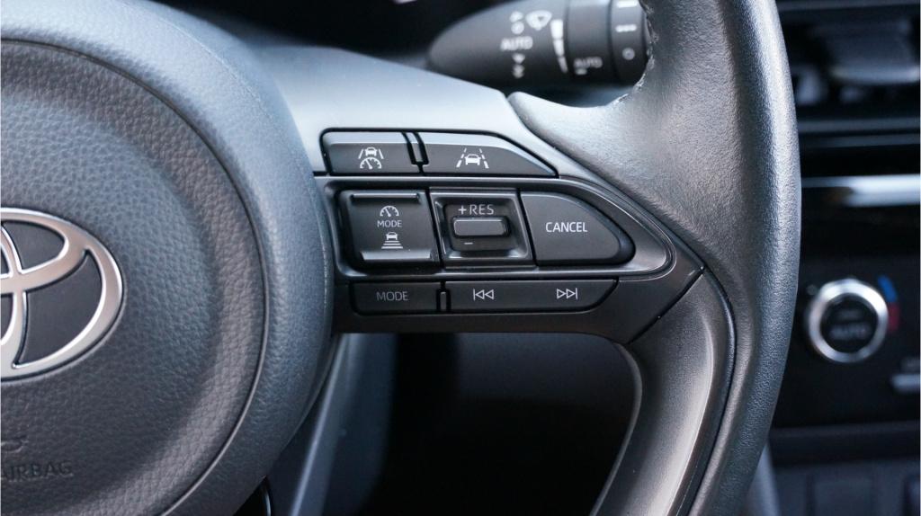 Toyota Yaris Cross 1.5 hybrid 115 dynamic rijklaar incl garantie