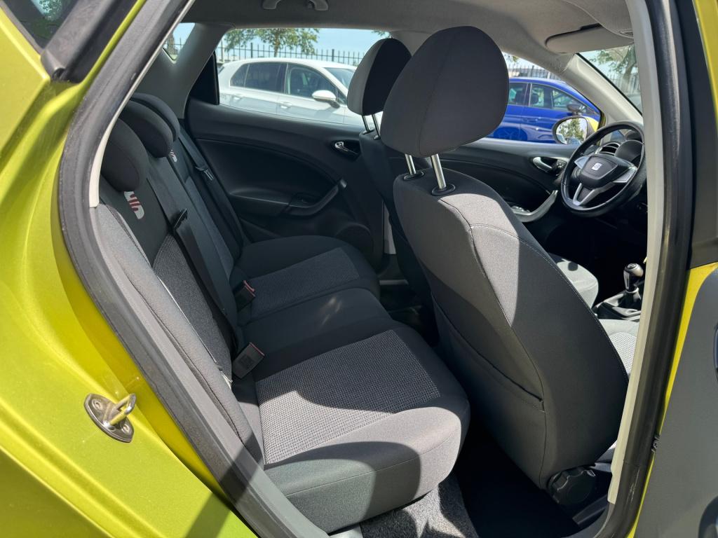 Seat Ibiza 1.4 stylance * carplay * airco * nieuwe apk * pdc