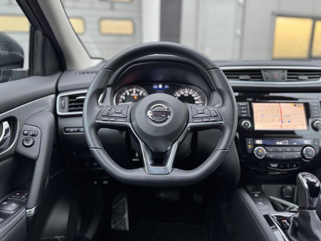 Nissan Qashqai 1.3 dig-t premium edition automaat incl. trekhaak!