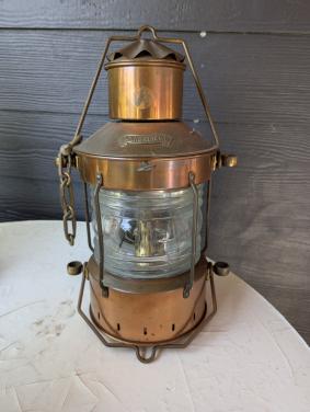 Koperen scheepslamp ankerlicht
