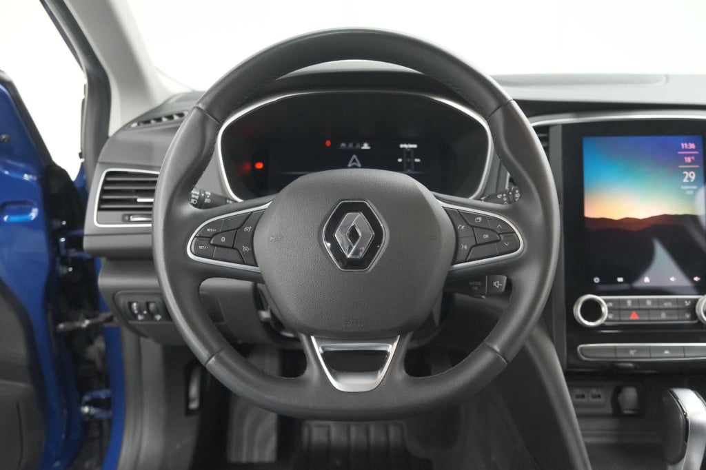 Renault Megane tce 140 edc techno | trekhaak | camera | navigatie | 9.3 inc