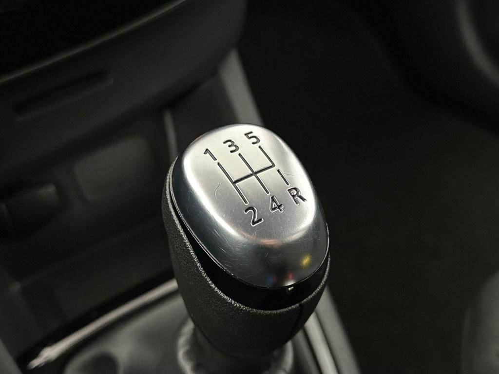 Renault Clio estate 0.9 tce limited