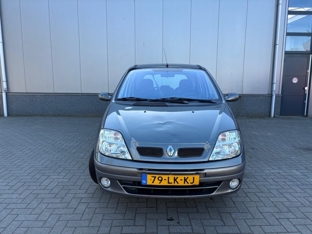 Renault Scenic 2.0-16V Expression Automaat