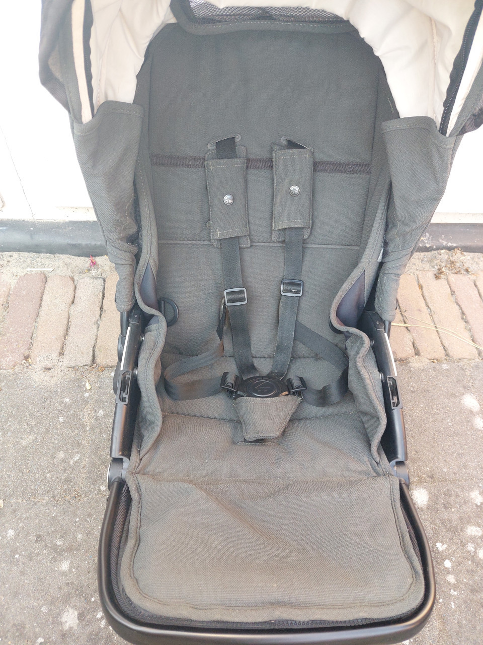 Mutsy Evo 2 in 1 kinderwagen
