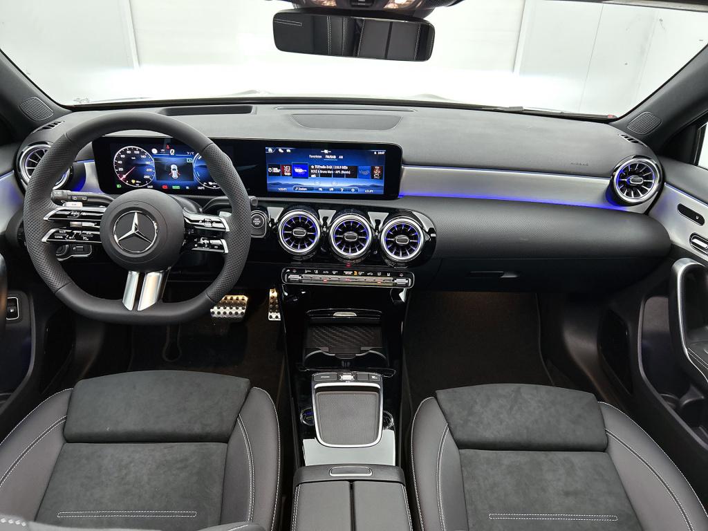 Mercedes-Benz A-Klasse 250 e business solution amg | amg line plus pakket |