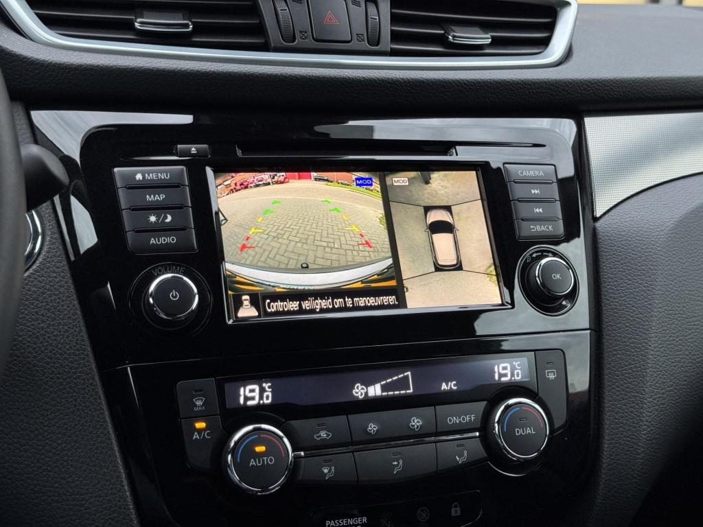 Nissan Qashqai 1.3 dig-t premium edition automaat incl. trekhaak!