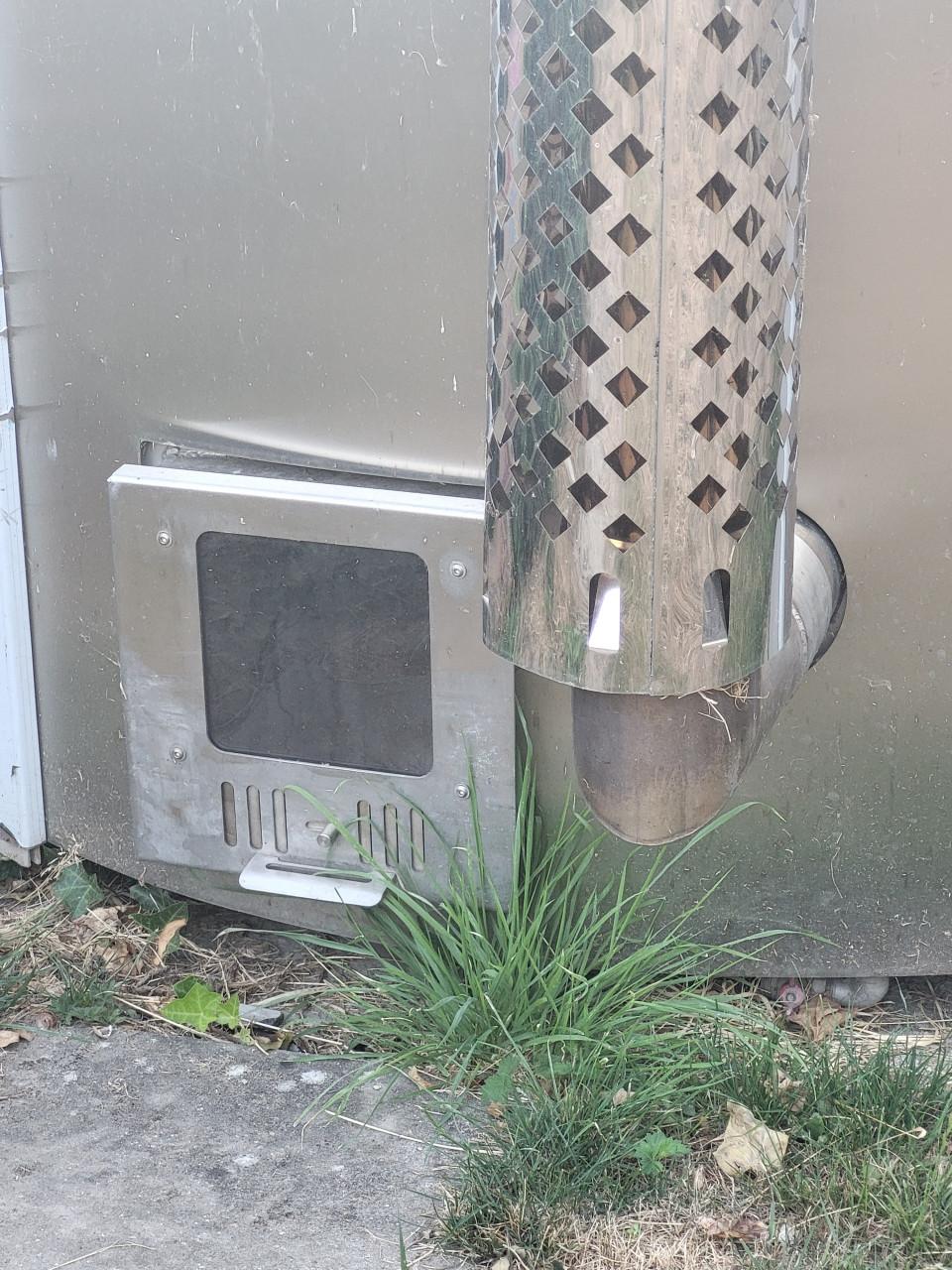 Mooie houtgestookte hottub.