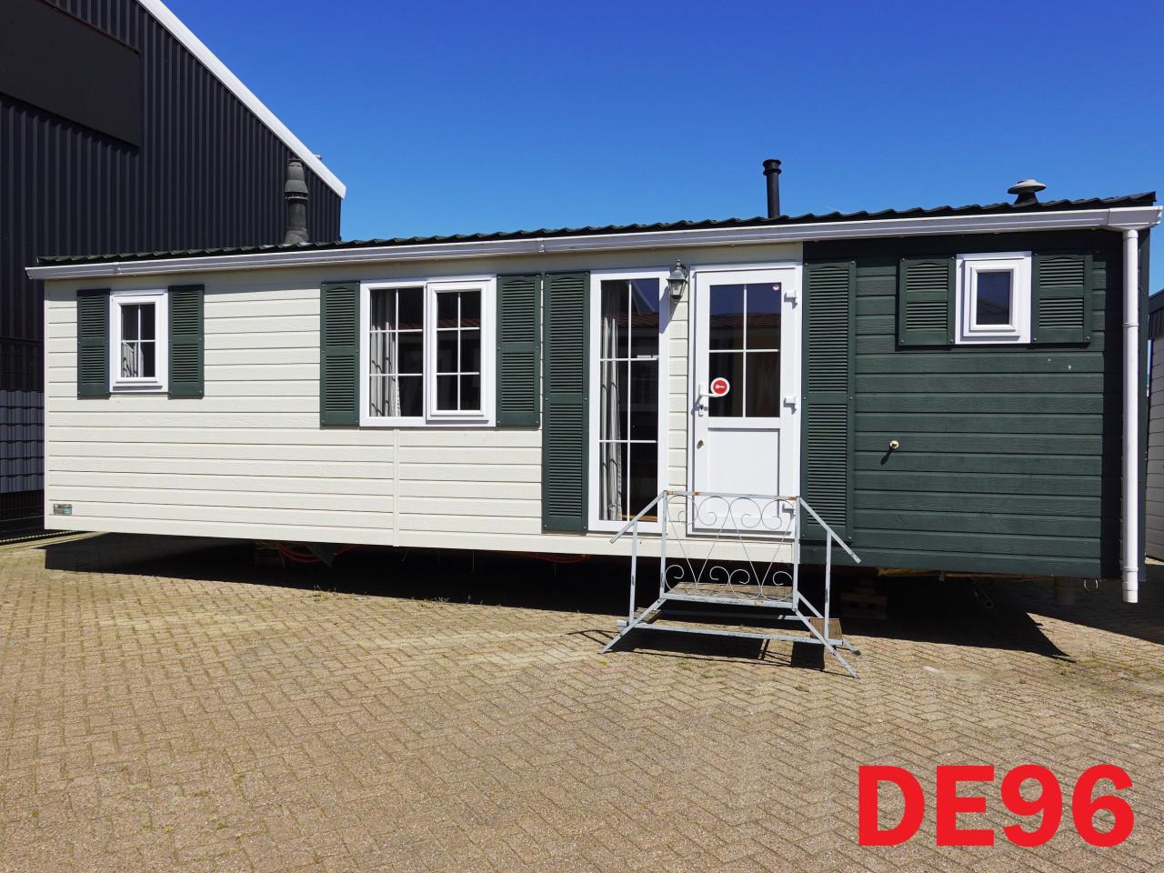 Keurig MAAT chalet met dubbel glas, 3 slk en centrale verwarming te koop