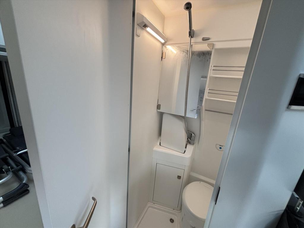 Volkswagen Transporter crafter 2.0tdi 177pk automaat grand california 600 |