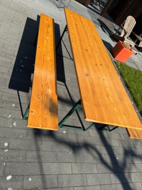 Picknick tafel met 2 banken