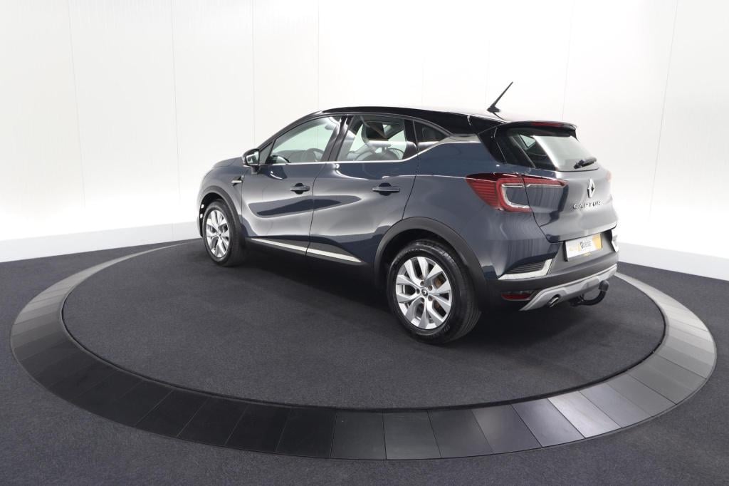 Renault Captur tce 130 edc limited | trekhaak | adaptieve cruise control | 