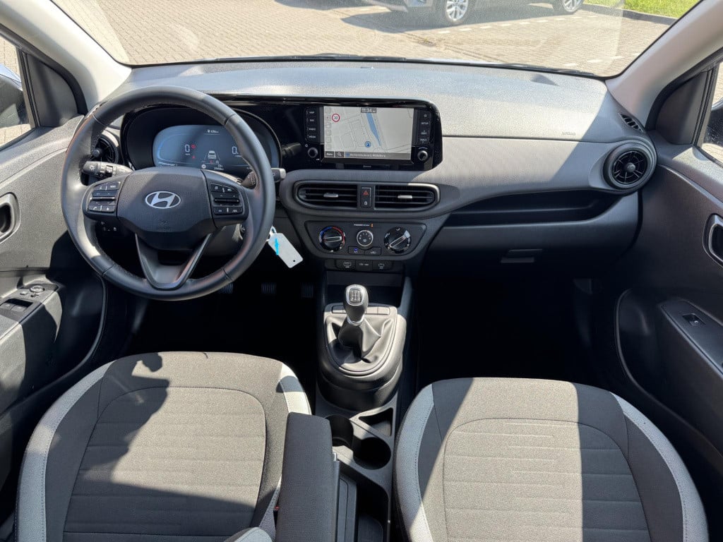 Hyundai I 10 1.0 comfort smart nieuw model! | navigatie | camera | apple ca