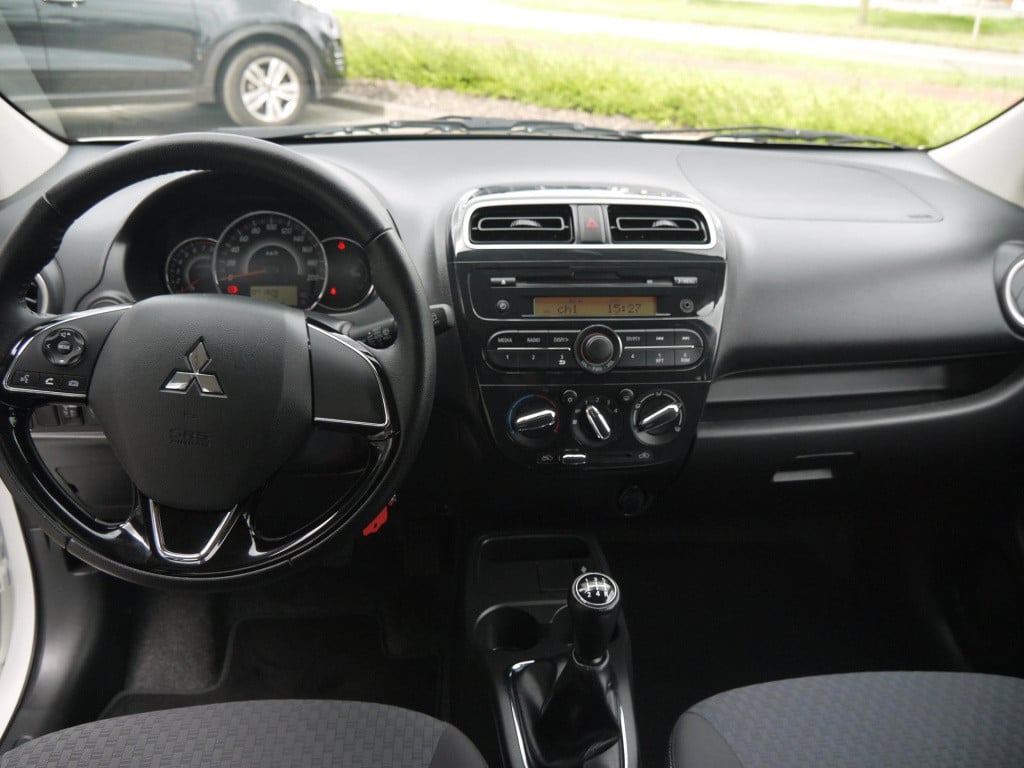 Mitsubishi Space Star 1.0 intense