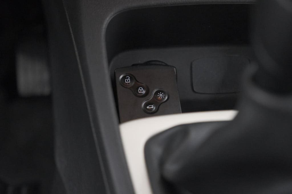 Renault Captur tce 90 limited | navigatie | parkeersensoren | trekhaak