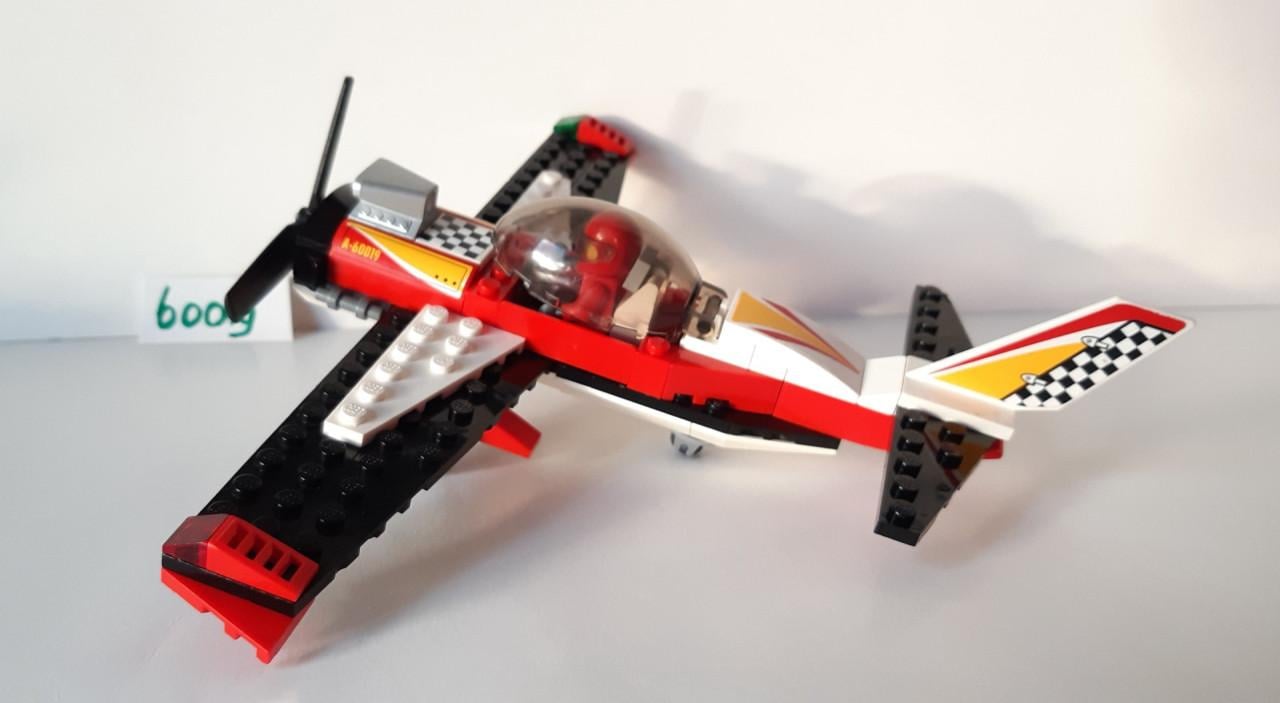 Lego  City 60019: stuntvliegtuig en auto