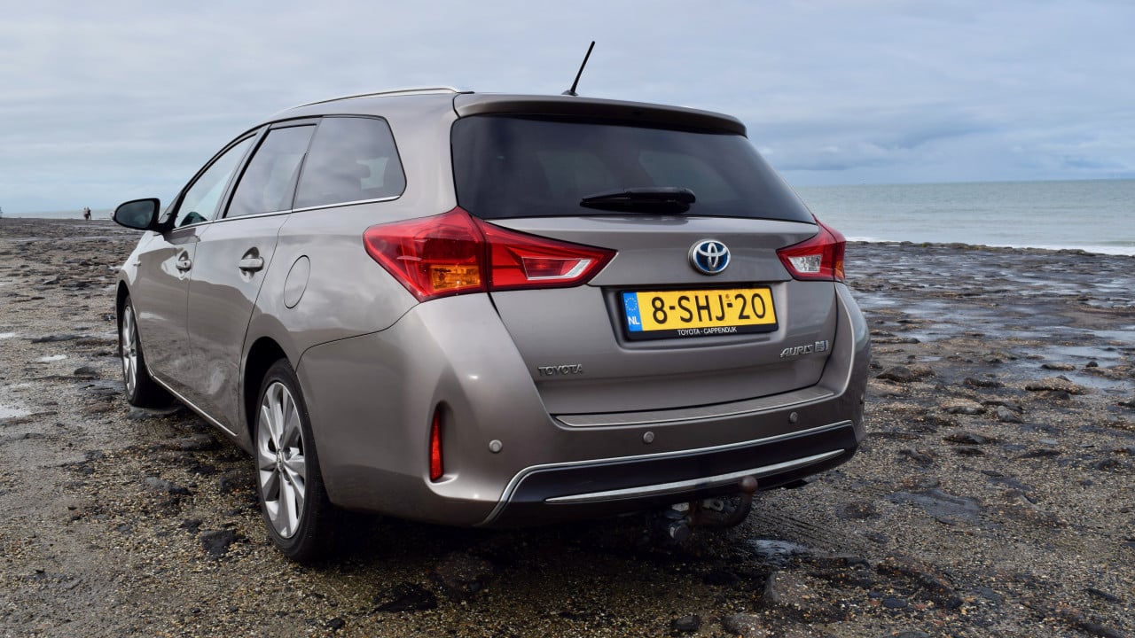 Toyota Auris 1.8 Hybr Executive TS (trekhaak, pano dak)