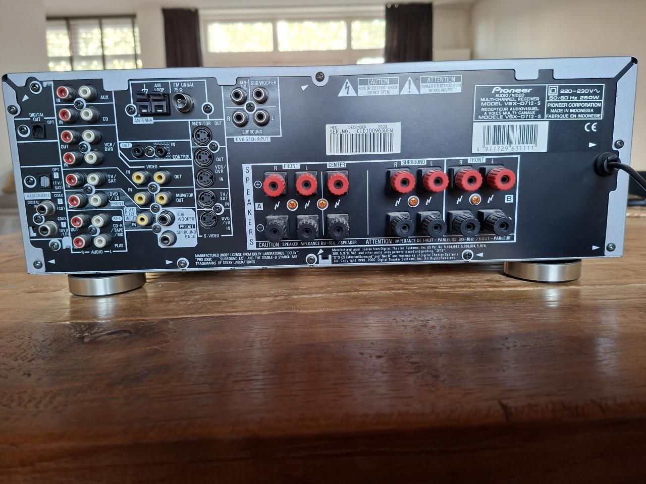 Pioneer VSX-D712 / AV Receiver - 5.1 Channel - 100w