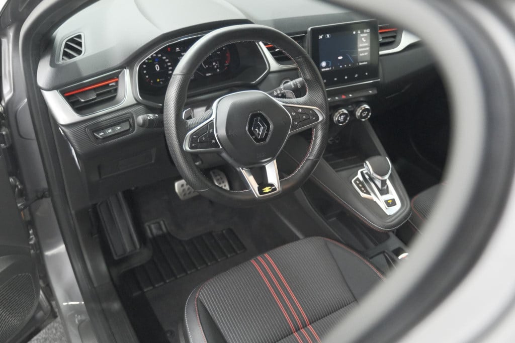 Renault Captur mild hybrid 140 edc r.s. line | camera | navigatie | stoelve