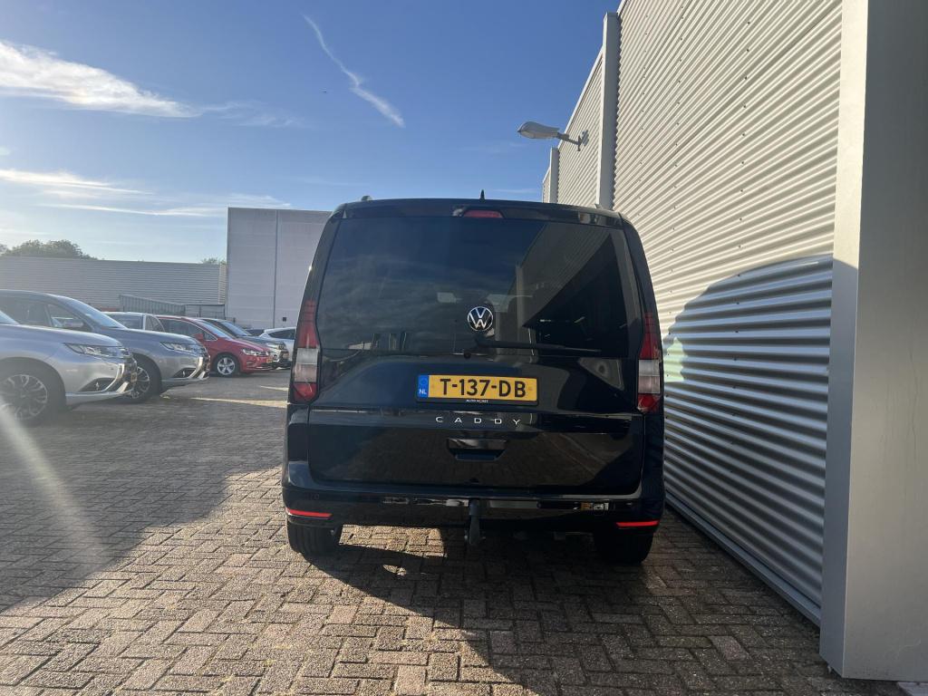 Volkswagen Caddy 1.5 tsi 7-persoons automaat