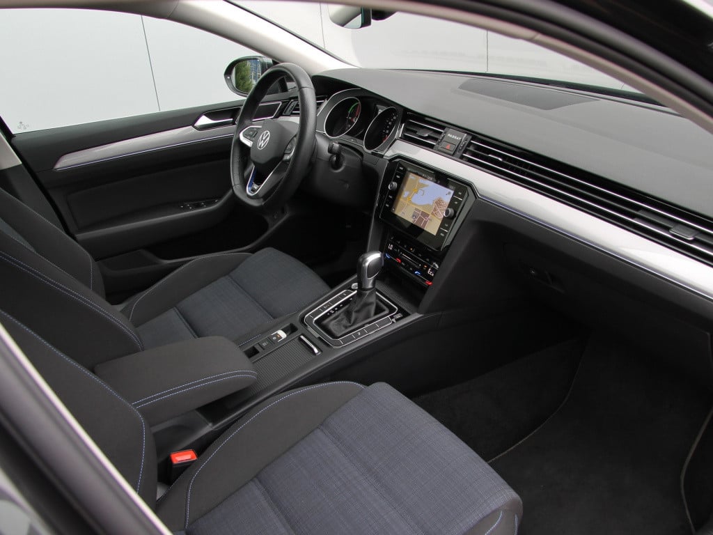 Volkswagen Passat variant 1.4 tsi phev gte 218pk | matrix led | camera